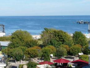 Schloss Hohenzollern - Fewo mit Meerblick in Seebad Ahlbeck